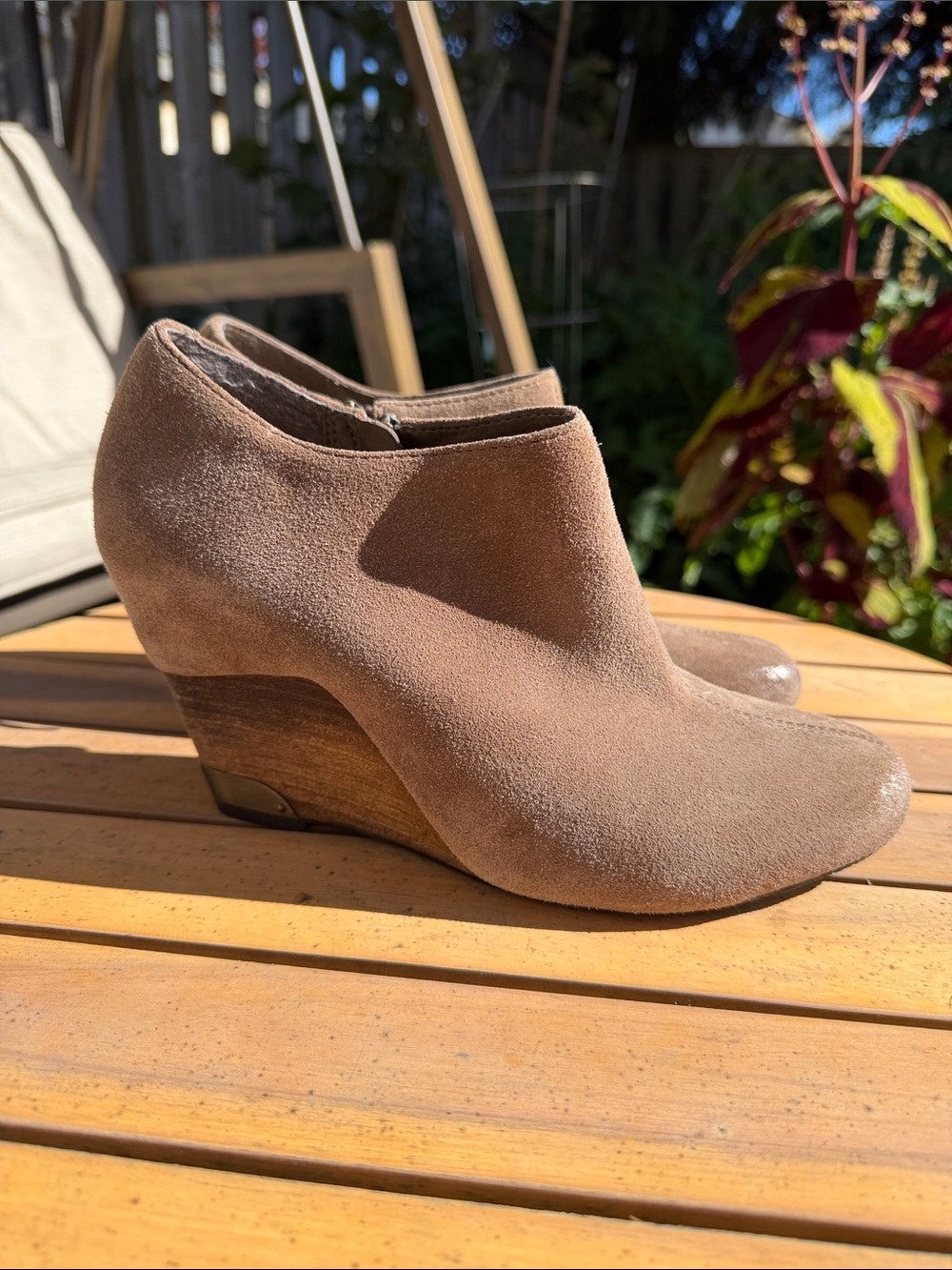 Vince Camuto Brown Suede Wedge Ankle Boots 8M